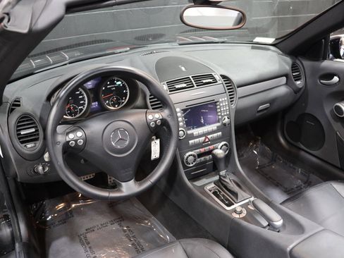 Used 2005 Mercedes-Benz SLK 55 AMG image 29