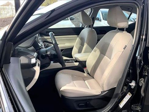 Certified 2024 Nissan Altima 2.5 SV image 8