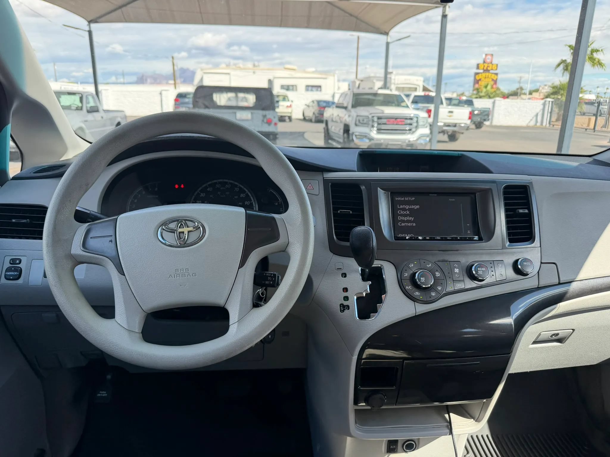Used 2011 Toyota Sienna FWD image 22