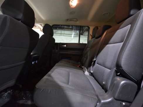 Used 2018 Ford Flex SE FWD image 27