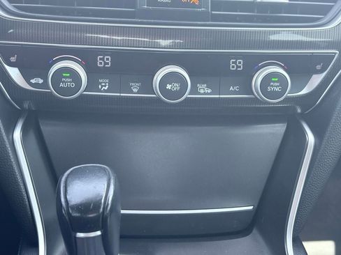 Used 2022 Honda Accord Sport Special Edition image 11