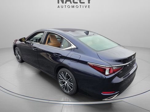 New 2025 Lexus ES 350 w/ Premium Package image 3