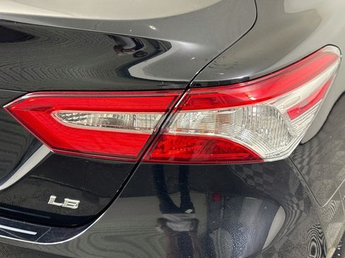Used 2018 Toyota Camry LE w/ Protection Package (Q2) FWD image 33