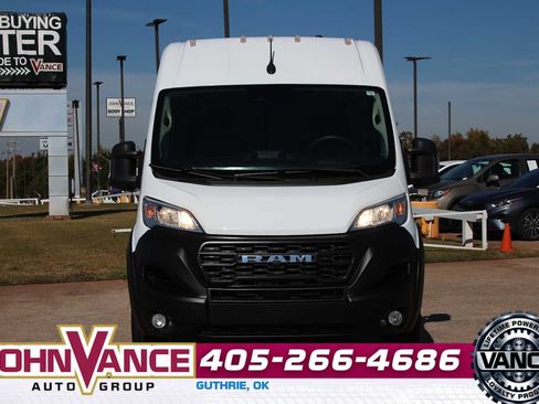 Used 2023 RAM ProMaster 2500 w/ Driver Convenience Group image 2