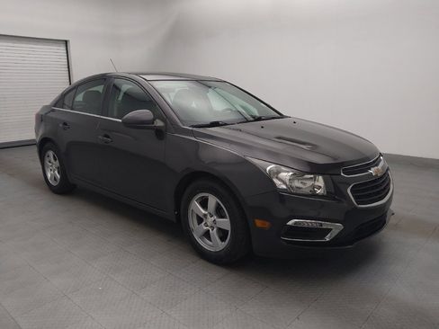 Used 2016 Chevrolet Cruze LT image 11