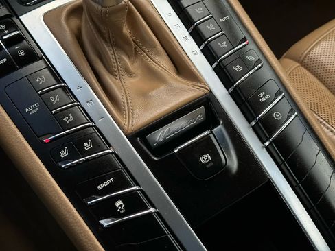 Used 2016 Porsche Macan S image 38