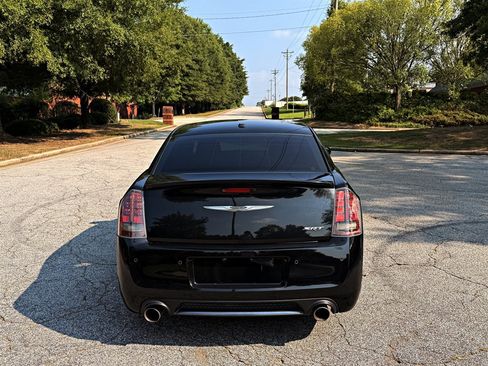 Used 2014 Chrysler 300 SRT8 w/ Leather Interior Group RWD image 6