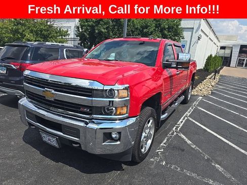 Used 2015 Chevrolet Silverado 2500 LTZ w/ LTZ Plus Package AWD/4WD image 3