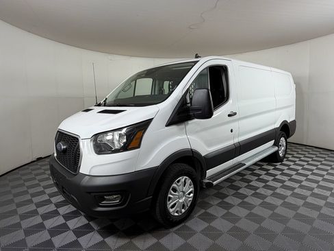 Used 2025 Ford Transit 250 Low Roof w/ Exterior Upgrade Package RWD image 2