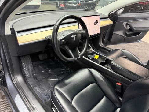 Used 2019 Tesla Model 3 Standard Range Plus RWD image 32