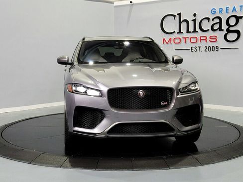 Used 2020 Jaguar F-PACE SVR image 2