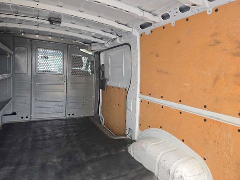 Used 2021 Nissan NV 2500 SV w/ Navigation Package image 9