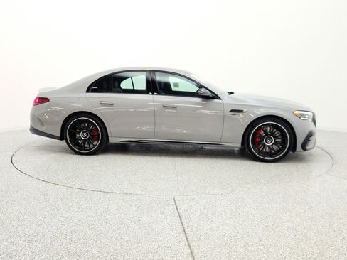 New 2026 Mercedes-Benz E 53 AMG e 4MATIC Sedan image 4