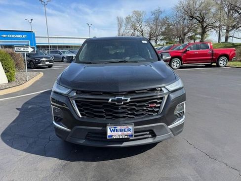 Used 2023 Chevrolet Traverse RS w/ LPO, Floor Liner Package image 9