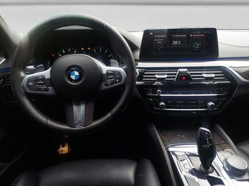 Used 2018 BMW 540i xDrive AWD/4WD image 12