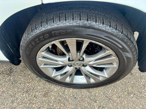 Used 2013 Lexus RX 450h AWD w/ Navigation Pkg image 35