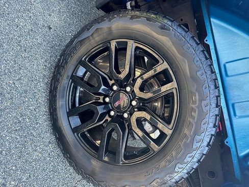 Certified 2024 GMC Sierra 1500 Elevation AWD/4WD image 6