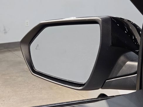 Used 2025 Hyundai Elantra N FWD image 22