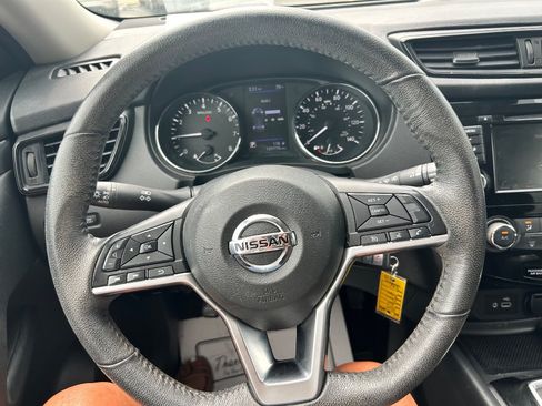 Used 2019 Nissan Rogue S w/ Special Edition Package AWD/4WD image 19