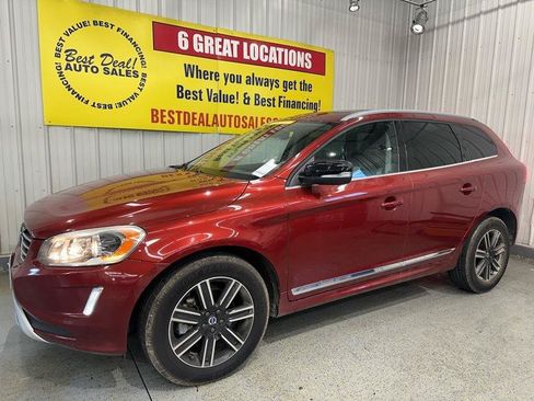 Used 2017 Volvo XC60 T5 Dynamic w/ Preferred Option Package AWD/4WD image 1