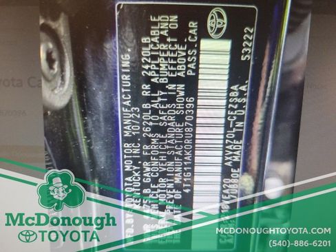 Used 2024 Toyota Camry SE image 8