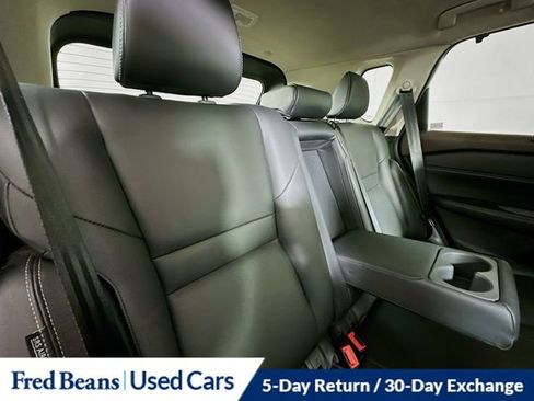 Used 2023 Nissan Rogue SL w/ SL Premium Package image 30