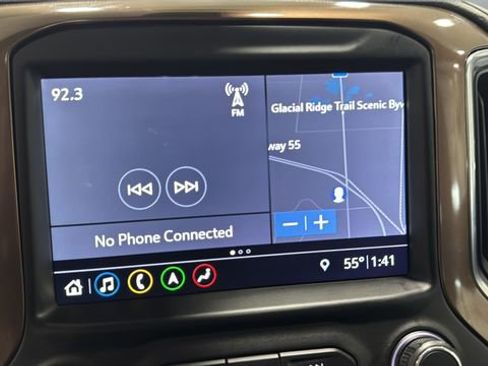 Used 2019 Chevrolet Silverado 1500 High Country w/ High Country Premium Package image 17