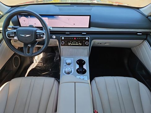 Certified 2025 Genesis GV80 2.5T Select image 14