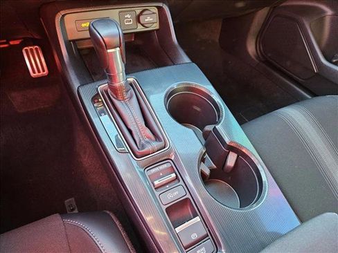 Used 2023 Honda Civic Sport image 17