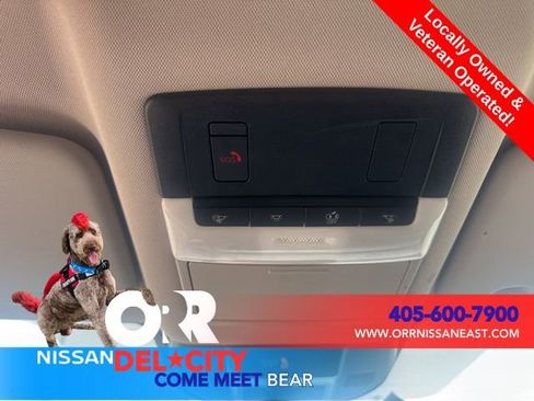 Used 2025 Nissan Rogue SV image 29