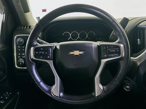 Used 2021 Chevrolet Silverado 1500 LTZ image 18