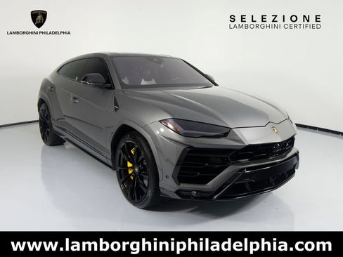 Used 2022 Lamborghini Urus AWD/4WD image 3
