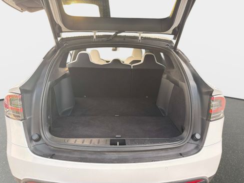 Used 2020 Tesla Model X Long Range AWD/4WD image 11