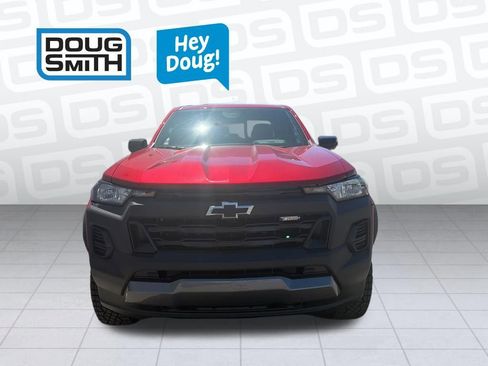 New 2026 Chevrolet Colorado Trail Boss AWD/4WD image 2