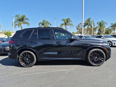 Used 2024 BMW X5 xDrive40i w/ M Sport Package AWD/4WD image 11