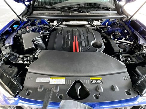 New 2025 Audi SQ5 Premium Plus image 12