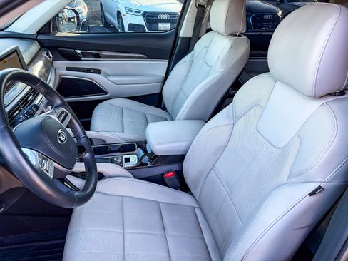Used 2020 Kia Telluride SX image 17