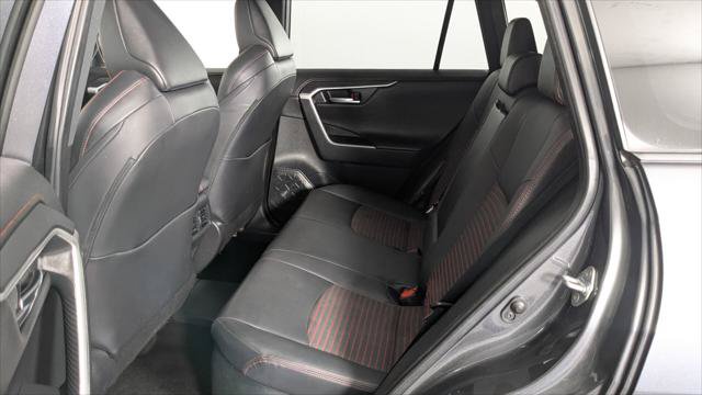 Used 2024 Toyota RAV4 XSE AWD/4WD image 18