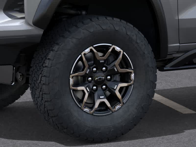 New 2026 Chevrolet Colorado ZR2 w/ Technology Package AWD/4WD image 9