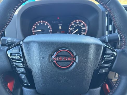 Certified 2026 Nissan Frontier PRO-4X w/ Pro-4x Convenience Package AWD/4WD image 13