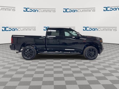 New 2026 RAM 2500 Big Horn AWD/4WD image 9