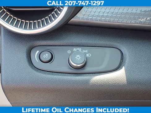 New 2026 Chevrolet Trax ACTIV w/ Driver Confidence Package FWD image 16