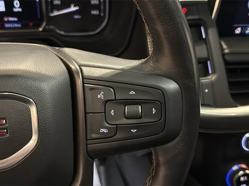 Used 2021 GMC Yukon AT4 w/ AT4 Premium Plus Package image 34