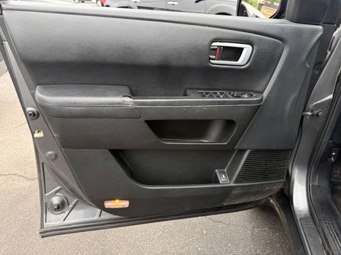 Used 2011 Honda Pilot EX-L image 14