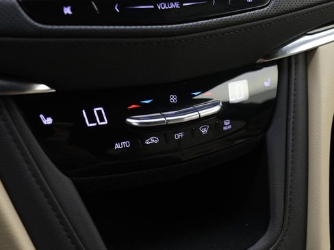 Used 2019 Cadillac XT5 Luxury image 10