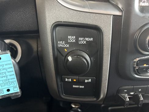 Used 2017 RAM 2500 Power Wagon w/ Luxury Group image 18