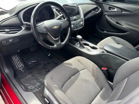 Used 2021 Chevrolet Malibu RS FWD image 9