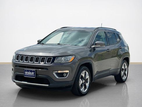 Used 2020 Jeep Compass Limited image 3