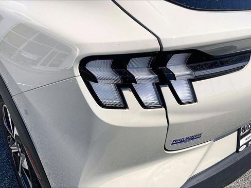 Used 2025 Ford Mustang Mach-E Select AWD/4WD image 28