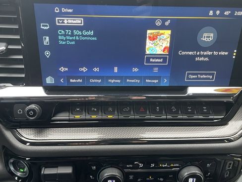 Used 2023 Chevrolet Silverado 1500 ZR2 w/ Technology Package image 41